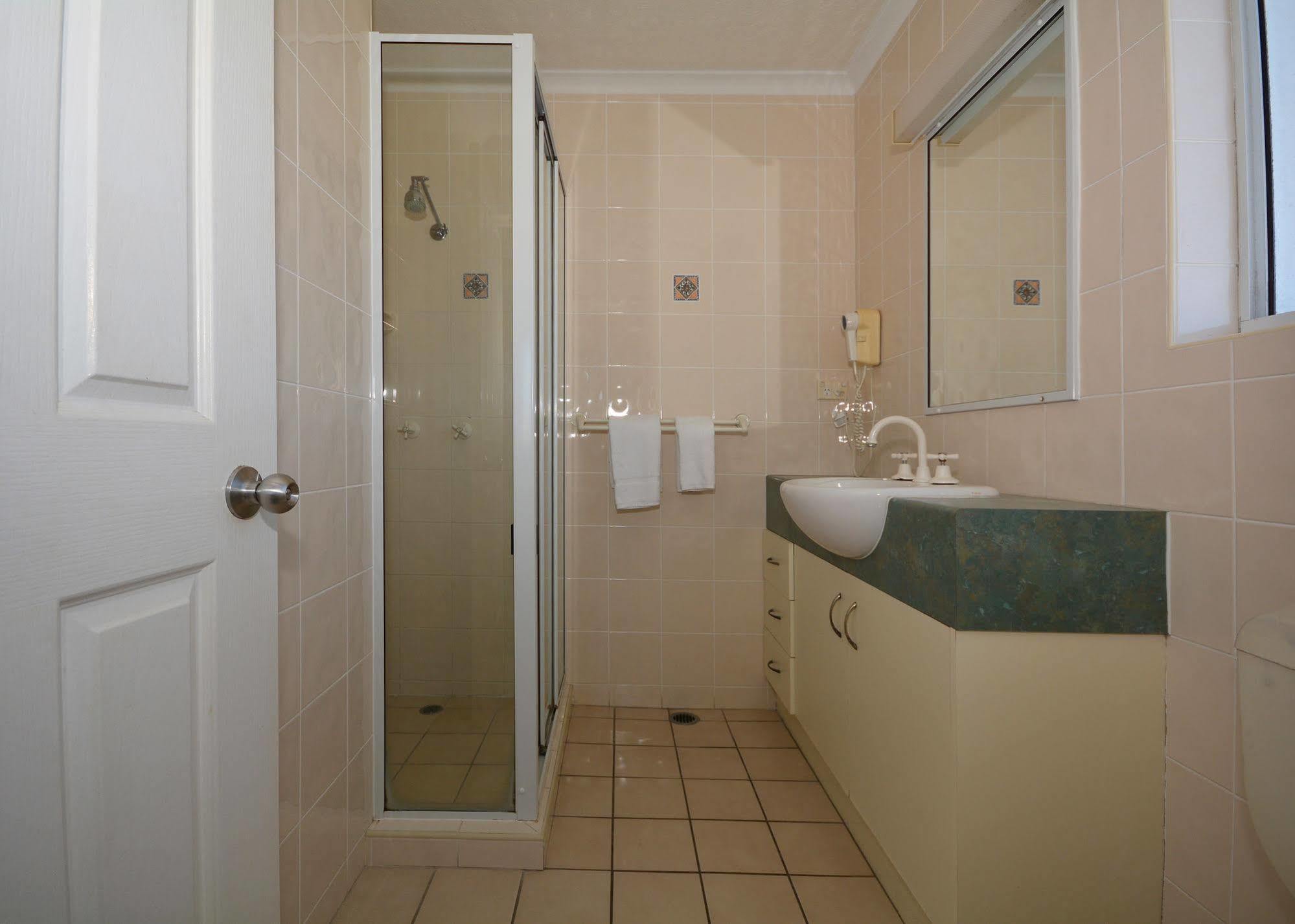 Jade Waters Luxury Apartments Херви Бей Екстериор снимка
